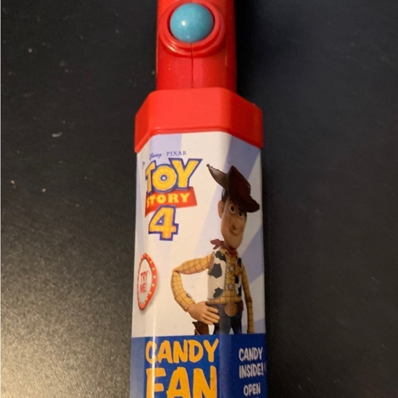 Toy Story 4 Woody Candy Fan ( No Candy Included) - Picture 6 of 8
